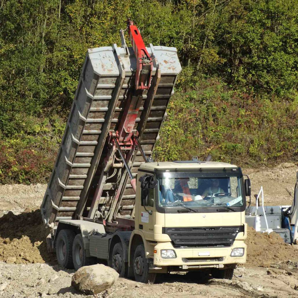 Tipper trucks